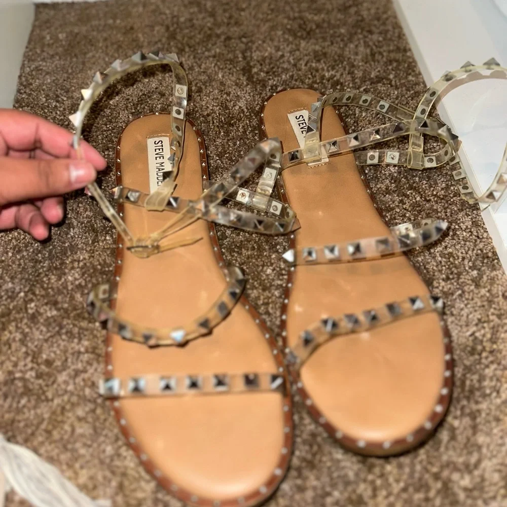 Steve Madden Clear Studded Sandals 11 - Picture 1 of 4